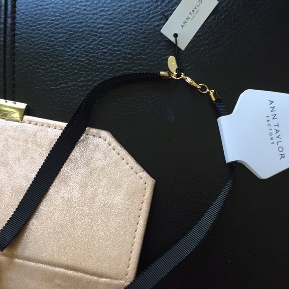 Long pave pearl star goldtone necklace on ribbon - Picture 4 of 5